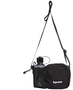 Bolso Lateral Supreme (SS22) Negro Buy Bolso Lateral Supreme (SS22) Negro