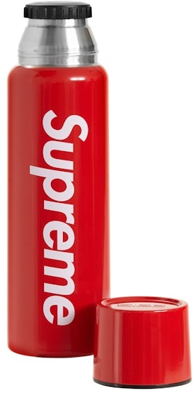 supreme-sigg-vacuum-insulated-0-75-l-bottle-red