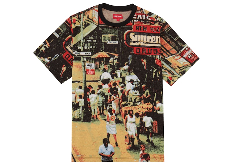 Buy Supreme Kaos Pendek Motif Street Scene Jacquard Multicolor
