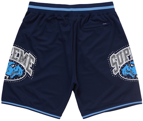 Supreme Celana Pendek Basket Navy dengan Detail Studded Order Supreme Celana Pendek Basket Navy dengan Detail Studded