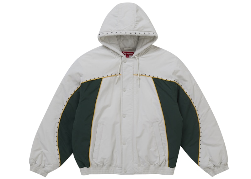 Lookbook Chaqueta Supreme Studded Stadium Blanca.