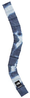 Supreme The North Face Bleached Denim Print 700-Fill Down Scarf Indigo Lookbook Supreme The North Face Bleached Denim Print 700-Fill Down Scarf Indigo