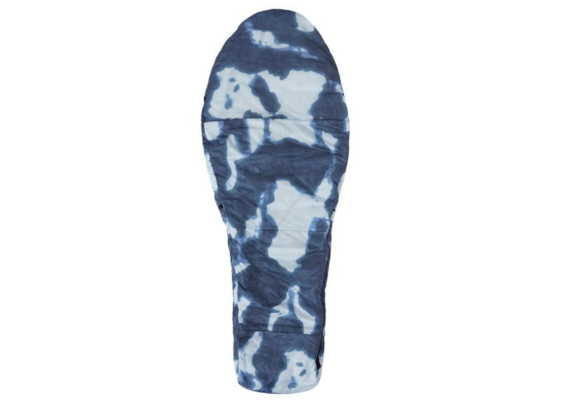 Lookbook Saco de Dormir Supreme The North Face Estampado Denim Índigo.