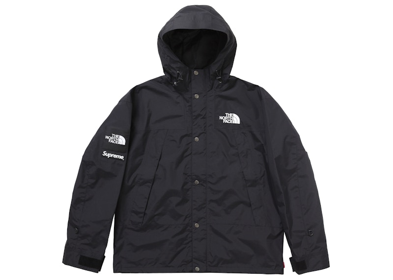 Lookbook Supreme The North Face Jaket Gunung Hitam