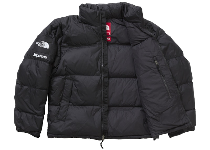 Lookbook Supreme x The North Face 黑色羽絨外套