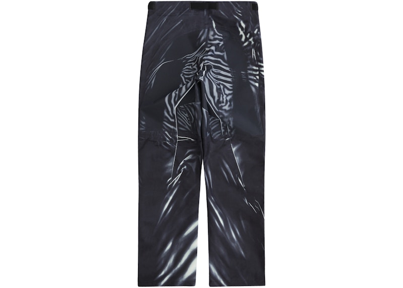 Order Supreme x TNF プリントマウンテンパンツ (黒)
