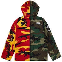 Jaket Supreme The North Face Split Taped Seam Shell Woodland Camo Lookbook Jaket Supreme The North Face Split Taped Seam Shell Woodland Camo