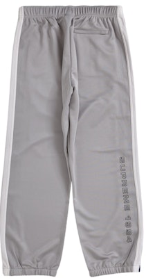 Supreme Umbro Seluar Track Break-Away Kelabu Muda Order Supreme Umbro Seluar Track Break-Away Kelabu Muda