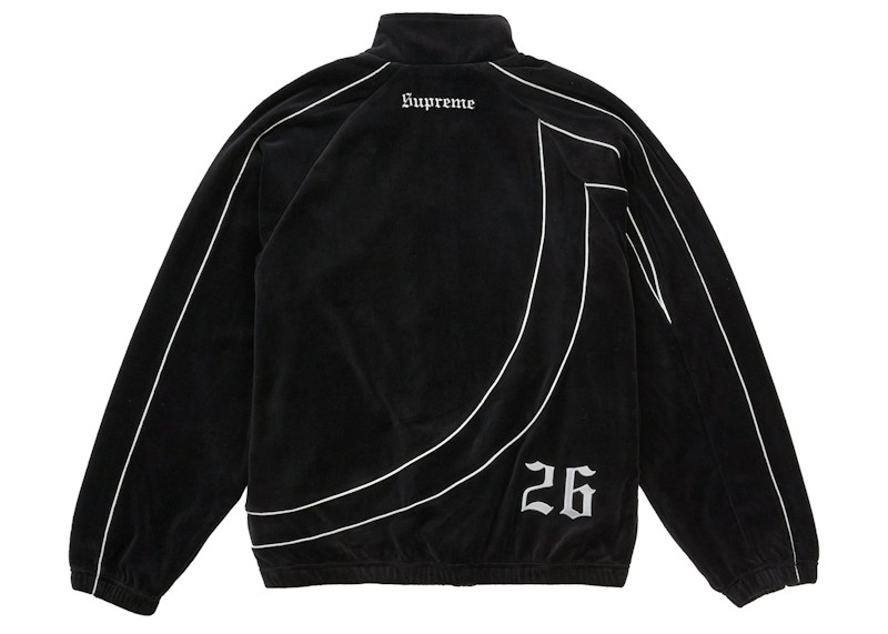 Lookbook Supreme Umbro 天鹅绒黑色运动夹克
