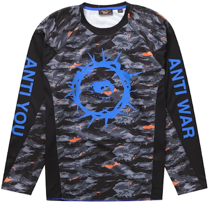 Supreme×UNDERCOVER モトジャージ (黒)
Buy Supreme×UNDERCOVER モトジャージ (黒)