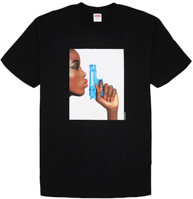 シュプリーム水鉄砲Tシャツ(黒)
Buy シュプリーム水鉄砲Tシャツ(黒)