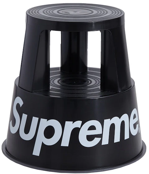 supreme-wedo-step-stool-black