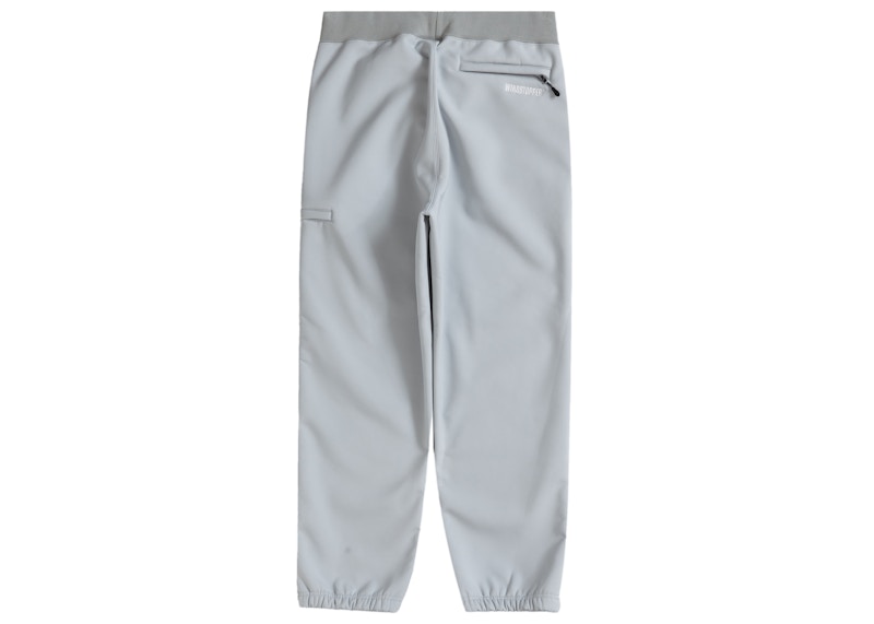 Order Supreme WINDSTOPPER Sweatpant (FW22) Light Grey Seluar Trek Kelabu Terang.