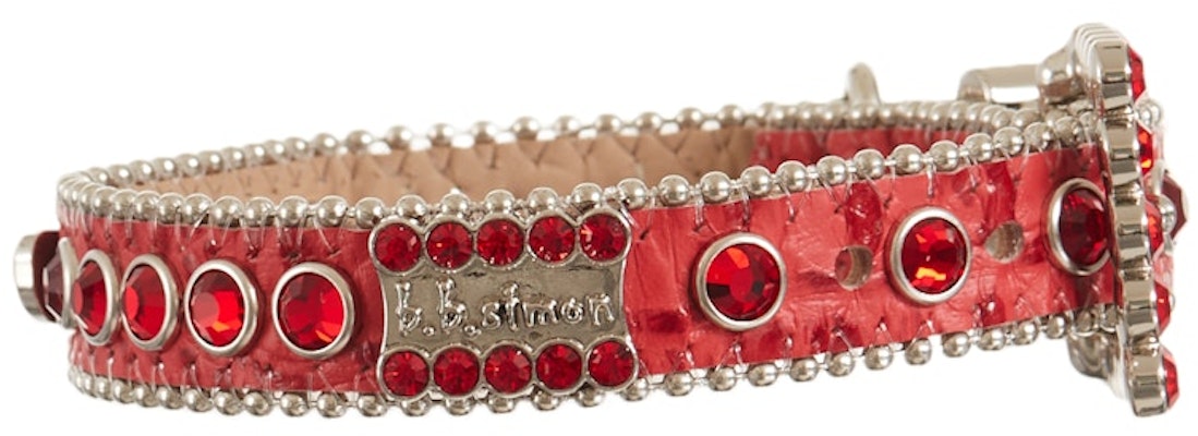 슈프림 x 비비 사이먼 레드 스터드 독 칼라
Lookbook 슈프림 x 비비 사이먼 레드 스터드 독 칼라