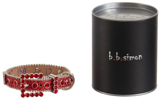 슈프림 x 비비 사이먼 레드 스터드 독 칼라
Shop 슈프림 x 비비 사이먼 레드 스터드 독 칼라