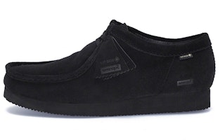 Supreme x Clarks Original Gore-Tex Wallabee Black 261 47140 Supreme x Clarks Original Gore-Tex Wallabee Black 261 47140