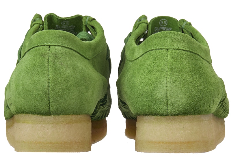 Shop Supreme x Clarks ワラビー (グリーン)
