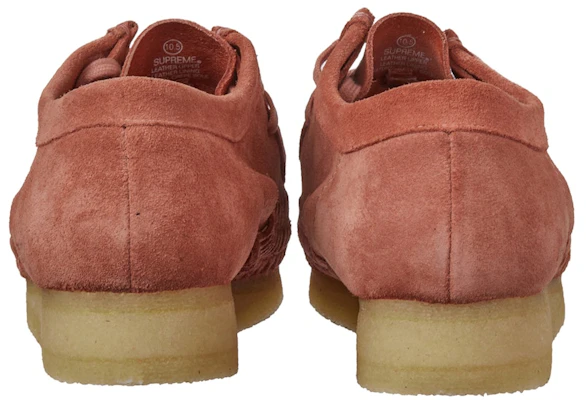 Supreme x Clarks ワラビー ピンク
Shop Supreme x Clarks ワラビー ピンク
