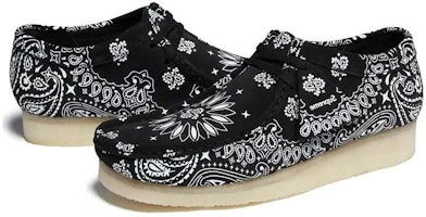 シュプリーム×クラークス ワラビー "バンダナ" 261-42426 Shop シュプリーム×クラークス ワラビー "バンダナ" 261-42426