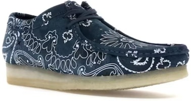 Supreme x Clarks Wallabee 'Biru Bandana' 261-42430 Lookbook Supreme x Clarks Wallabee 'Biru Bandana' 261-42430