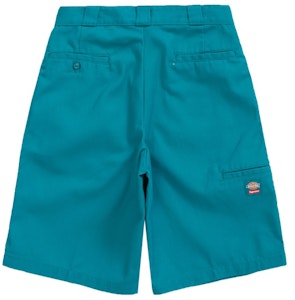 Supreme x Dickies Seluar Pendek Longgar Berjalur 13" 'Teal' Order Supreme x Dickies Seluar Pendek Longgar Berjalur 13" 'Teal'