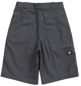 Supreme x Dickies Celana Pendek Longgar 13” Garis 'Charcoal' Order Supreme x Dickies Celana Pendek Longgar 13” Garis 'Charcoal'