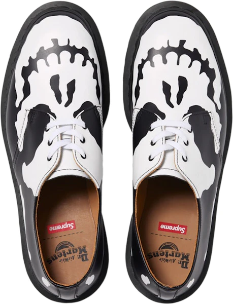 Supreme x Dr. Martens 1461 三孔鞋 ''骷髅 - 黑白'' 42936001 Lookbook Supreme x Dr. Martens 1461 三孔鞋 ''骷髅 - 黑白'' 42936001