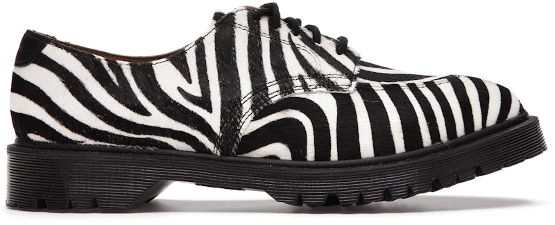 supreme-x-dr-martens-split-toe-5-eye-shoe-zebra