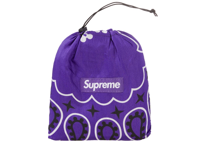 Lookbook Manta de Nylon Morada Supreme x ENO Islander