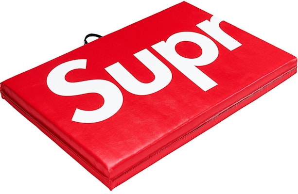 Supreme x Everlast 紅色摺疊健身墊 Lookbook Supreme x Everlast 紅色摺疊健身墊