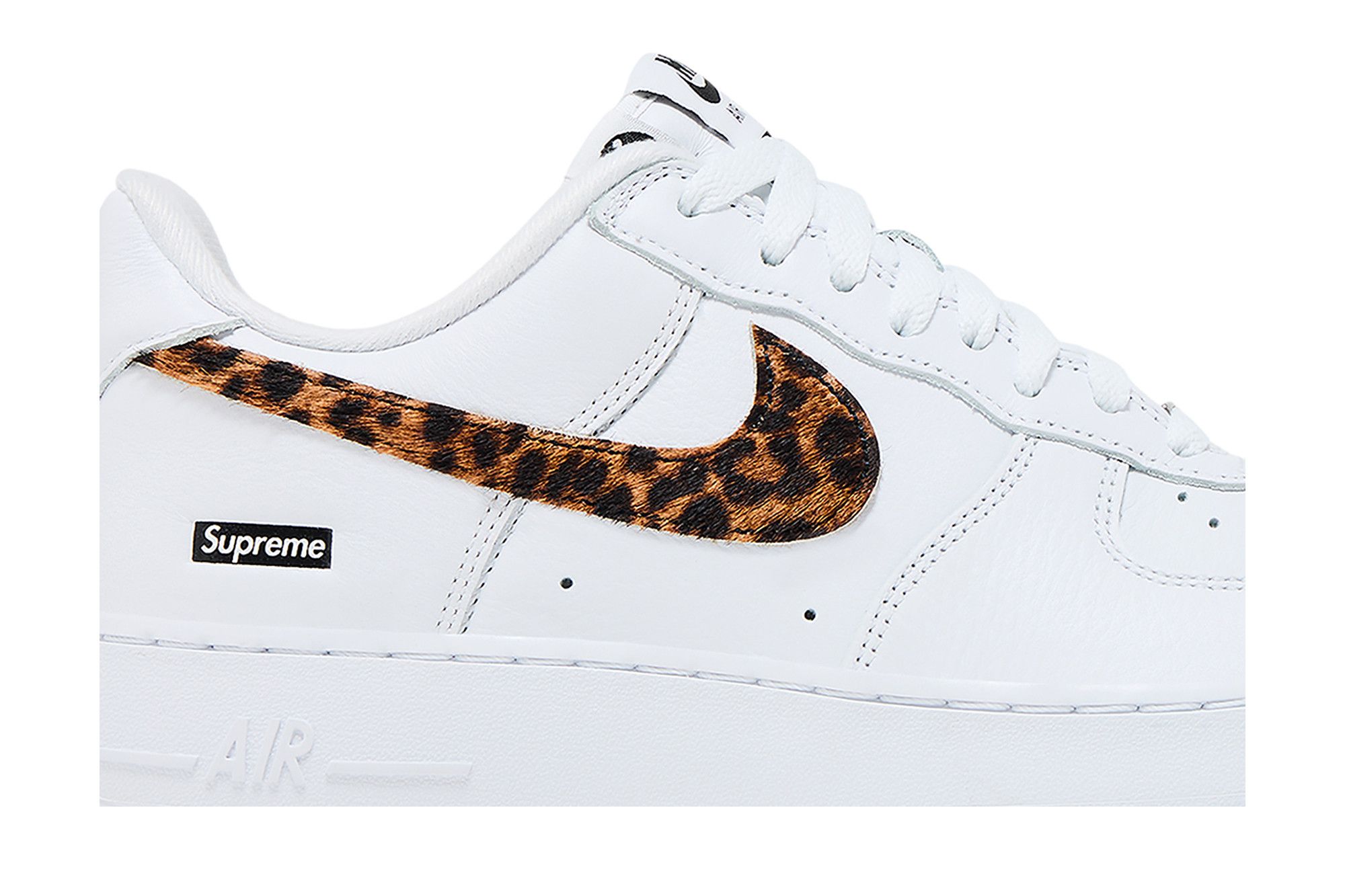 Shop Supreme x GOODENOUGH x Nike Air Force 1 Low ''Putih Motif Cheetah'' IM3483-100