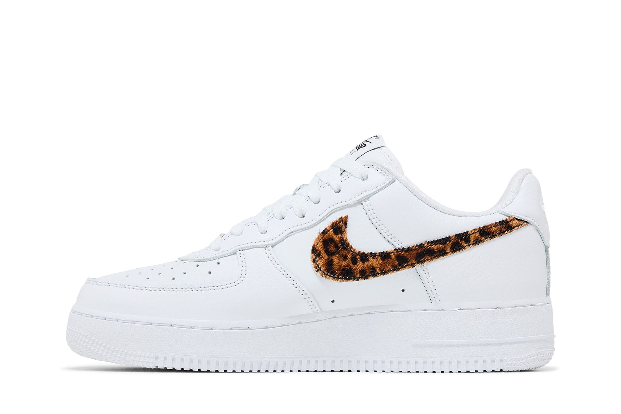 Purchase Supreme x GOODENOUGH x Nike Air Force 1 Low ''Putih Motif Cheetah'' IM3483-100