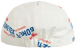 슈프림 x 고어텍스 폴라텍 롱빌 캠프캡 (로고)
Lookbook 슈프림 x 고어텍스 폴라텍 롱빌 캠프캡 (로고)