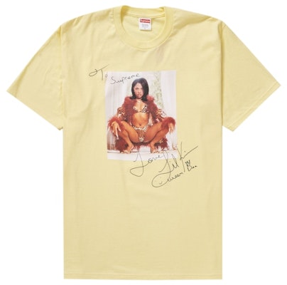 Supreme x Lil Kim Camiseta 'Amarillo Pálido' Buy Supreme x Lil Kim Camiseta 'Amarillo Pálido'