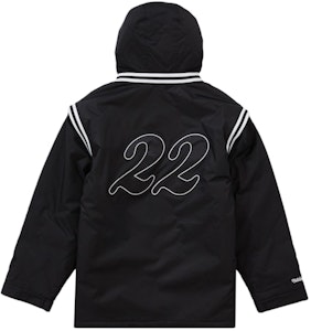 Supreme x Mitchell & Ness Jaket Olahraga Quilted 'Hitam' Lookbook Supreme x Mitchell & Ness Jaket Olahraga Quilted 'Hitam'