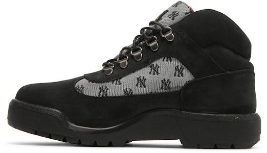 슈프림 x 뉴욕 양키스 x 팀버랜드 필드 부츠 '블랙' TB0A5T17-015 Lookbook 슈프림 x 뉴욕 양키스 x 팀버랜드 필드 부츠 '블랙' TB0A5T17-015