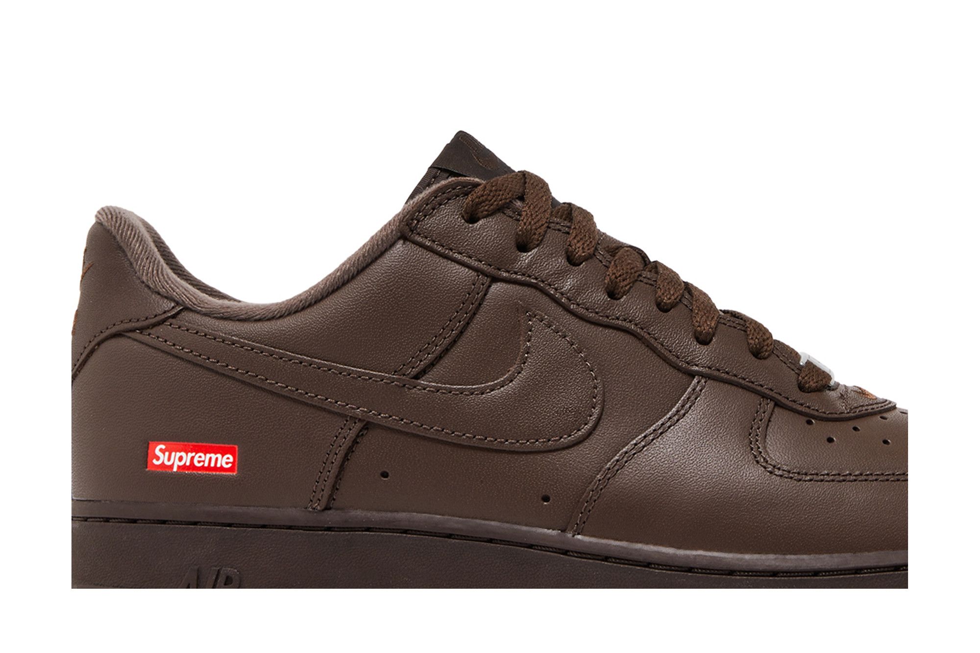 Lookbook Supreme x Nike Air Force 1 Low 'Baroque Brown' CU9225-200