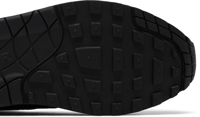 Supreme x Nike Air Max 1 '87 SP 'Hitam Putih' HF8813-001 Sizing Supreme x Nike Air Max 1 '87 SP 'Hitam Putih' HF8813-001