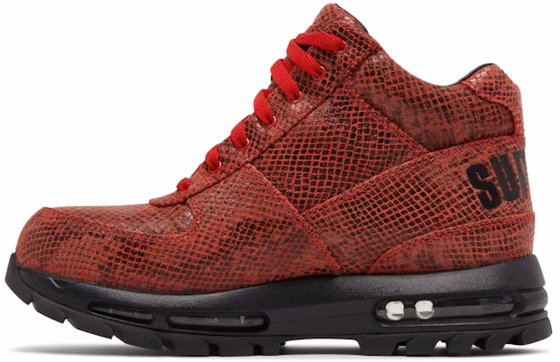 Supreme x Nike Air Max Goadome 'Red Snakeskin' DA1475-600 Lookbook Supreme x Nike Air Max Goadome 'Red Snakeskin' DA1475-600