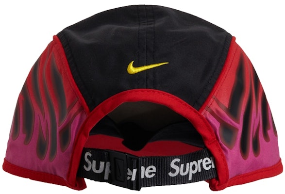 Supreme x Nike Air Max Plus Running Hat Black Lookbook Supreme x Nike Air Max Plus Running Hat Black