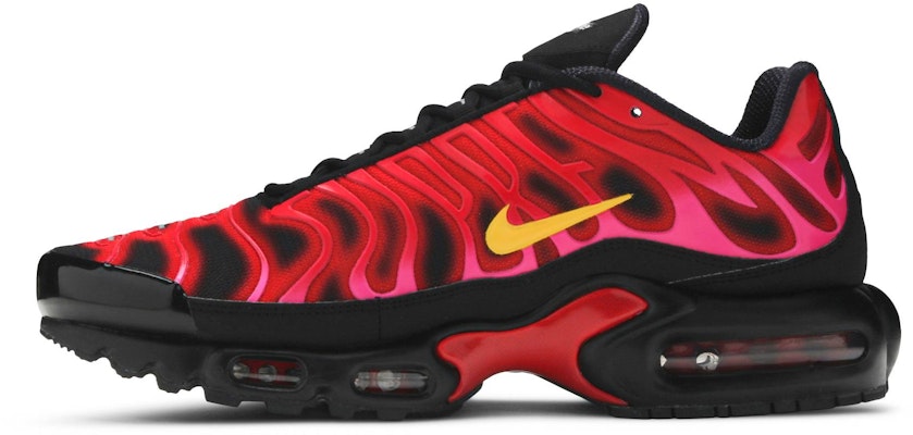 Supreme x Nike Air Max Plus TN 'University Red' DA1472-600 Lookbook Supreme x Nike Air Max Plus TN 'University Red' DA1472-600