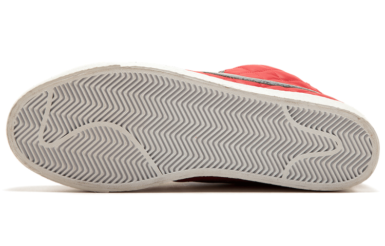 Shop Supreme x Nike Blazer SB 'Merah Varsiti' 313962-601