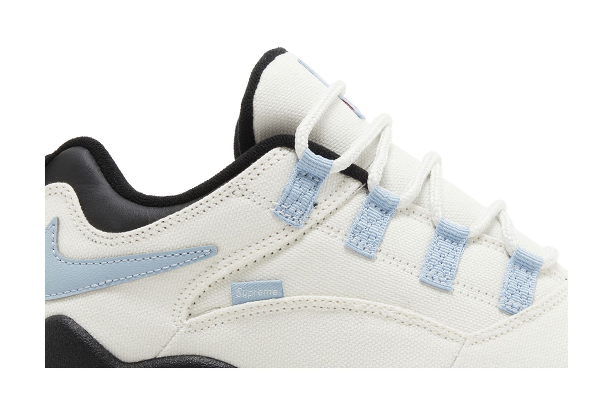 Lookbook Supreme x Nike Darwin Low SB ''Sail'' Sneaker FQ3000-100