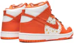 Shop Supreme x Nike Dunk SB High Pro SB “橙色” 金色星星 高幫 滑板鞋 男款 白橙