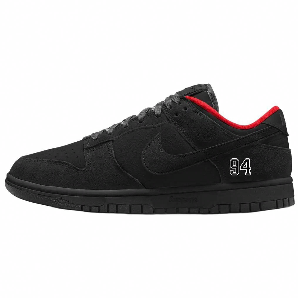 Supreme x Nike Dunk Low SB &#x27;Triple Black&#x27; HQ8487-001