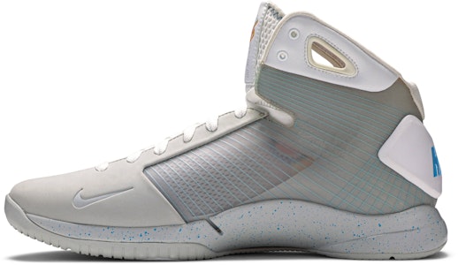 Supreme x Nike Hyperdunk 'Marty Mcfly' Sepatu Sneakers 333373-011 Lookbook Supreme x Nike Hyperdunk 'Marty Mcfly' Sepatu Sneakers 333373-011