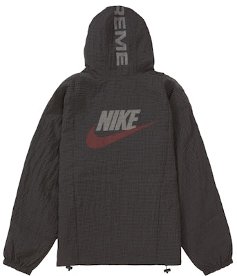 Supreme x Nike Jewel Reversible Ripstop Anorak Black Lookbook Supreme x Nike Jewel Reversible Ripstop Anorak Black