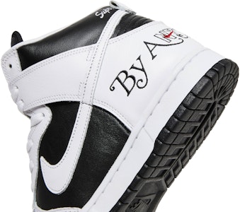 Supreme x Nike SB Dunk High 'By Any Means Black' DN3741-002
至高 x 耐吉 SB 高筒滑板鞋 '不計手段 黑色' DN3741-002 2