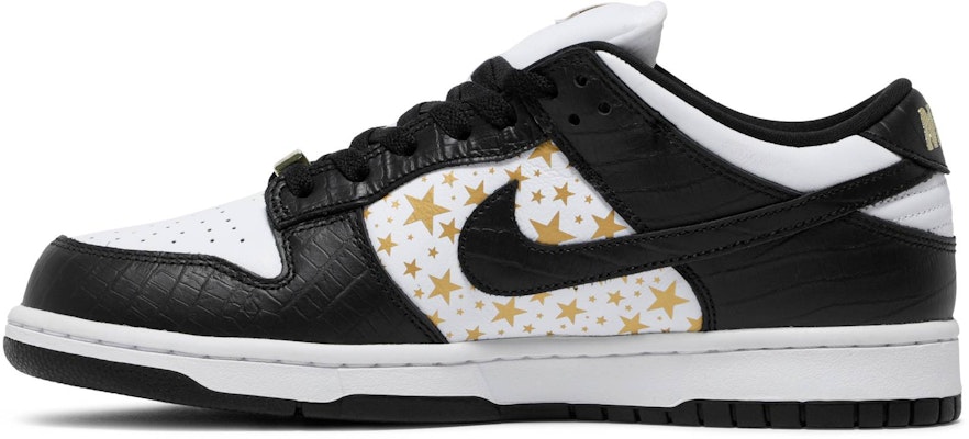 Supreme x Nike SB Dunk Low OG QS 'Black' DH3228-102 Lookbook Supreme x Nike SB Dunk Low OG QS 'Black' DH3228-102