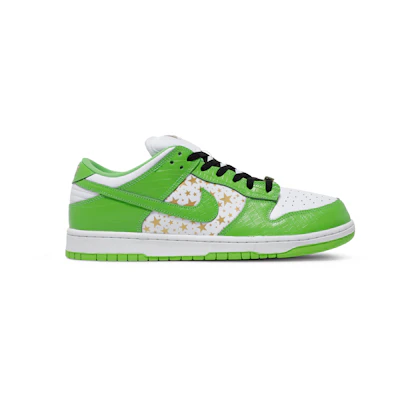 Supreme Nike SB Dunk Low QS 'Mean Green'